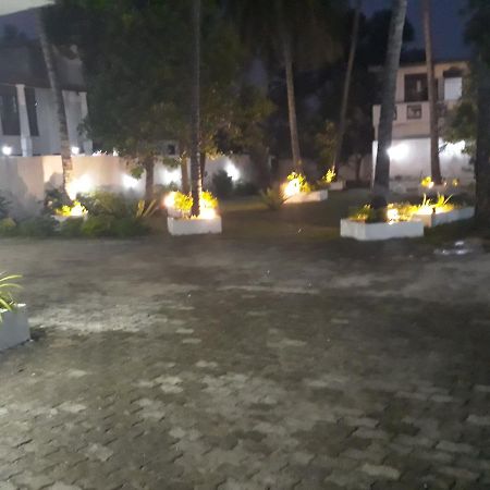 The Kingston Hotel كيريباثغودا المظهر الخارجي الصورة